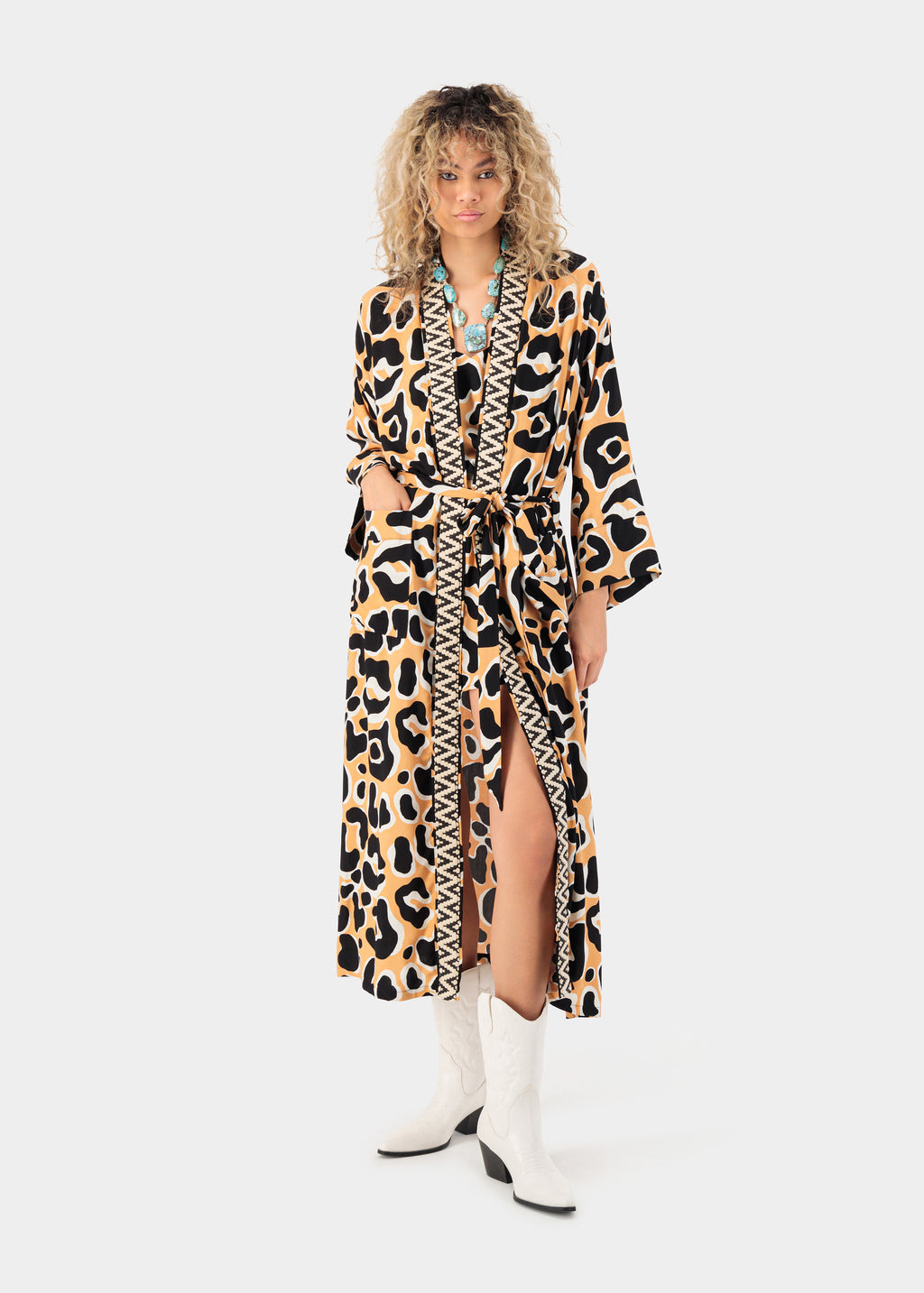 Roar away  Kimono X Kaleidoscope